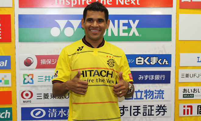 柏 待望の 切り札 が合流 エデルソンがもたらす効果は サッカーダイジェストweb