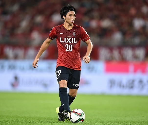 東アジアカップ後に勢いを増す柴崎 山口 日本代表メンバーの近況報告 国内組編 サッカーダイジェストweb 東アジアカップ後に勢いを増す柴崎 山口 日本代表メンバーの近況報告 国内組編 サッカーダイジェストweb