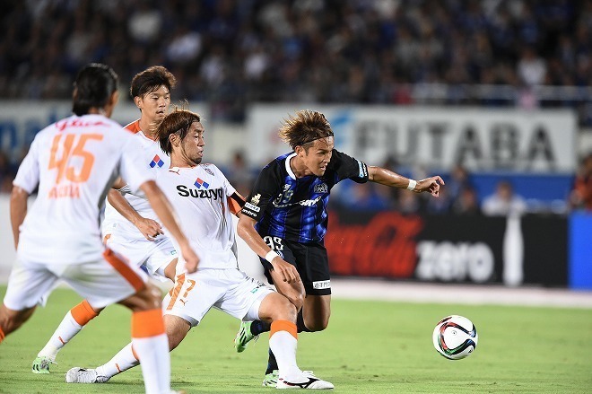 日本代表 編集長の視点 本田と宇佐美の選出は妥当なのか 代表の場に指定席はいらない サッカーダイジェストweb 日本代表 編集長の視点 本田と宇佐美の選出は妥当なのか 代表の場に指定席はいらない サッカーダイジェストweb