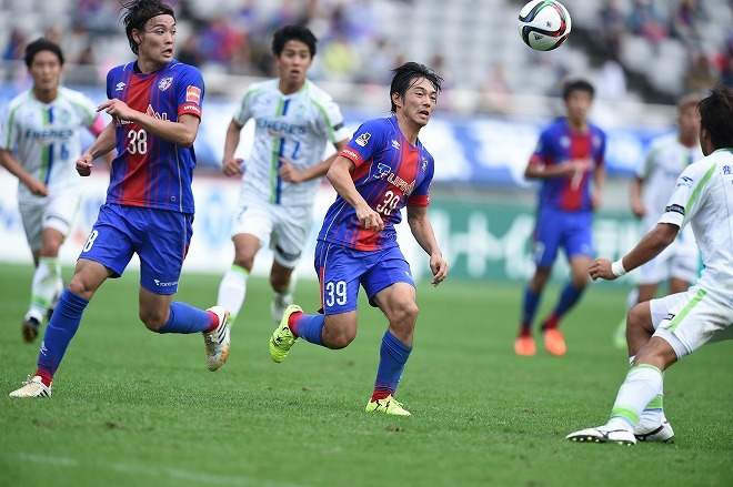 リオ五輪予選 Fc東京でつながる 3世代の10番 北京五輪世代の梶山陽平とロンドン五輪世代の東慶悟が中島翔哉へ送ったアドバイス サッカー ダイジェストweb