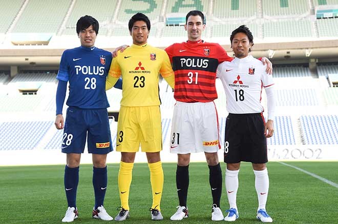 浦和レッズ 柏木の背番号10 槙野の右手は 西川の状態は 16シーズン始動 新加入選手記者会見photoギャラリー サッカーダイジェストweb 浦和レッズ 柏木の背番号10 槙野の右手は 西川の状態は 16シーズン始動 新加入選手記者会見photoギャラリー サッカーダイジェストweb
