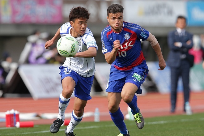 j1採点 寸評 甲府 G大阪 点差以上の力の差 G大阪に支配され 甲府のチャンスは サッカーダイジェストweb j1採点 寸評 甲府 G大阪 点差以上の力の差 G大阪に支配され 甲府のチャンスは サッカーダイジェストweb