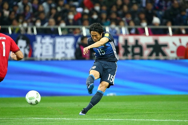 日本代表 戦術検証 トップ下 清武を活かす新システム マルチmfに指揮権を委ねたのは ハリルの期待の表われか サッカーダイジェストweb 日本代表 戦術検証 トップ下 清武を活かす新システム マルチmfに指揮権を委ねたのは ハリルの期待の表われか サッカーダイジェストweb