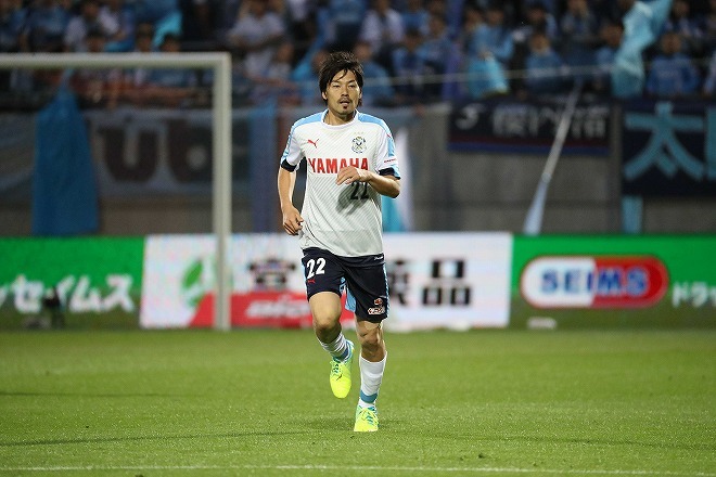 磐田 松井大輔がいよいよ本領発揮 名波監督も脱帽する34歳の 超一流プロの振舞い とは サッカーダイジェストweb