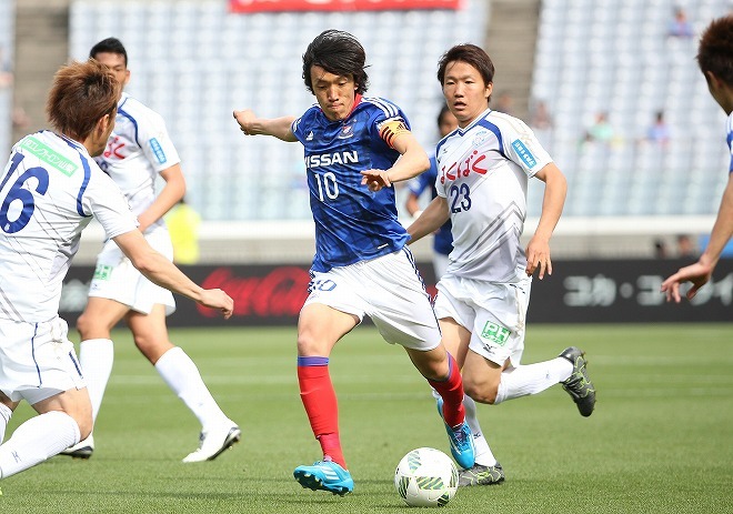 J1採点 寸評 横浜 甲府 二度のリードを守り切れなかった横浜 采配がハマった甲府は収穫ありの勝点1 サッカーダイジェストweb