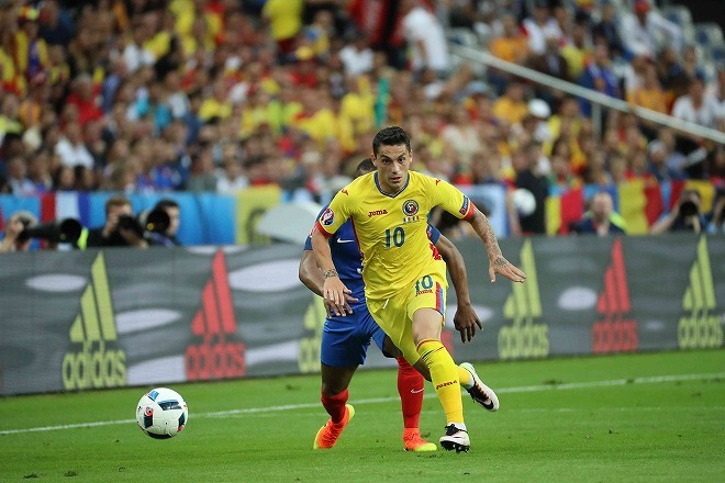 Euro16 華麗なる開幕セレモニー 開催国 フランスを救ったパイエ 涙の決勝ミドル サッカーダイジェストweb