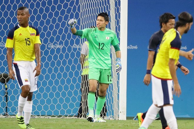 日本2 2コロンビア 採点 寸評 2点ビハインドからのドラマティックな同点劇 しかし 勝点2を取り逃した印象は強く サッカーダイジェストweb 日本2 2コロンビア 採点 寸評 2点ビハインドからのドラマティックな同点劇 しかし 勝点2を取り逃した印象は強く サッカーダイジェストweb