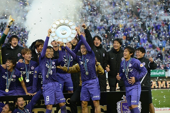 泣くことすらできない病 森﨑浩司の凄絶なサッカー人生に恩師ミシャはどう寄り添ったのか サッカーダイジェストweb 泣くことすらできない病 森﨑浩司の凄絶なサッカー人生に恩師ミシャはどう寄り添ったのか サッカーダイジェストweb