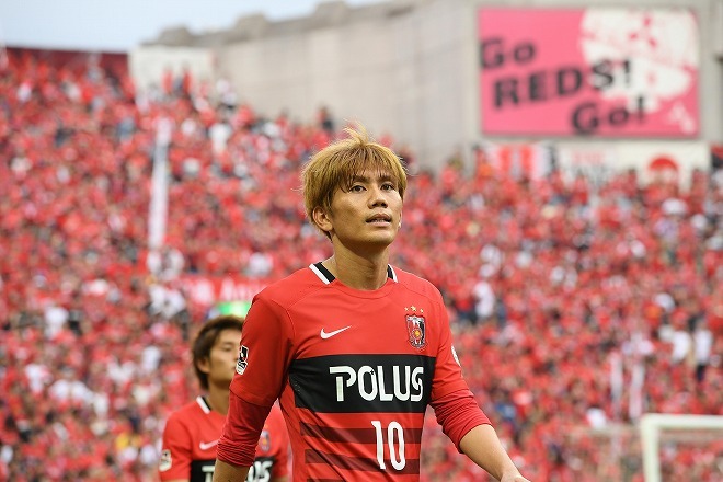いつか浩司さんのような選手に 同じ想いを持つ青山と柏木は去りゆく男の苦闘と凄みに何を感じたか サッカーダイジェストweb いつか浩司さんのような選手に 同じ想いを持つ青山と柏木は去りゆく男の苦闘と凄みに何を感じたか サッカーダイジェストweb