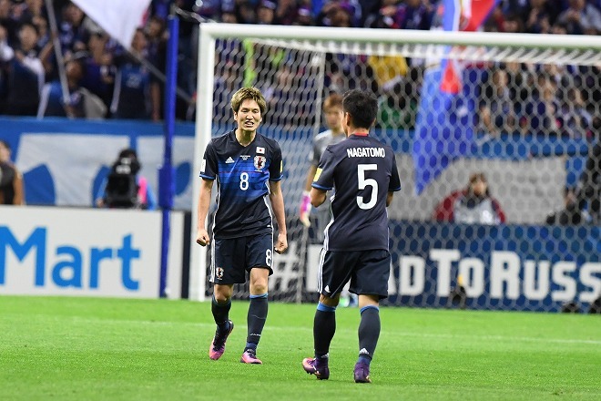 プレー分析 原口元気 最終予選4戦連続ゴールの裏側 ある人物とのパスルート開通が要因に サッカーダイジェストweb プレー分析 原口元気 最終予選4戦連続ゴールの裏側 ある人物とのパスルート開通が要因に サッカーダイジェストweb