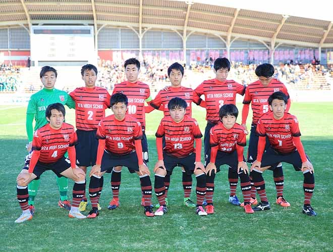 第95回高校サッカー選手権 1回戦 中京1ー4大分 サッカーダイジェストweb 第95回高校サッカー選手権 1回戦 中京1ー4大分 サッカーダイジェストweb