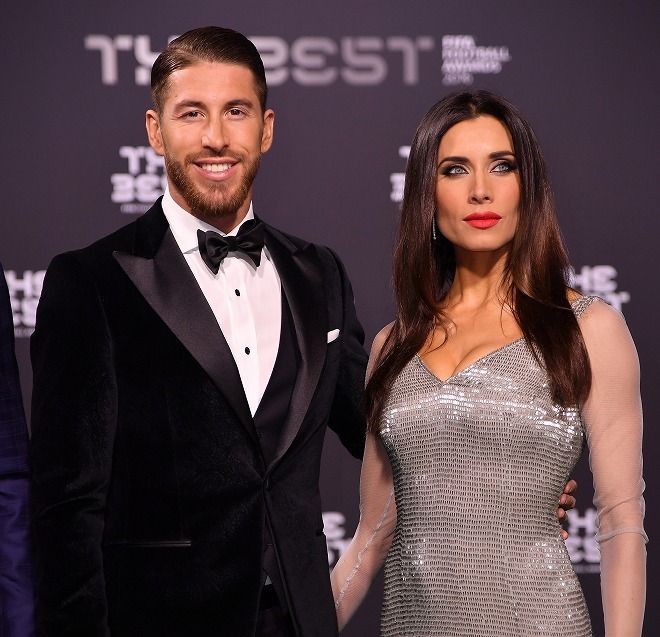 中田英寿からマラドーナ 美人妻 ハリウッド女優まで Fifaアウォーズを彩ったスターたち サッカーダイジェストweb 中田英寿からマラドーナ 美人妻 ハリウッド女優まで Fifaアウォーズを彩ったスターたち サッカーダイジェストweb