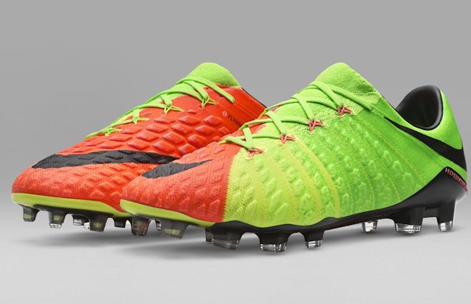 ストライカー のためのナイキ新スパイク ハイパーヴェノム3 が発売 サッカーダイジェストweb ストライカー のためのナイキ新スパイク ハイパーヴェノム3 が発売 サッカーダイジェストweb