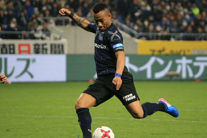 g大阪痛恨 アデミウソン負傷で大阪ダービー欠場へ サッカーダイジェストweb g大阪痛恨 アデミウソン負傷で大阪ダービー欠場へ サッカーダイジェストweb