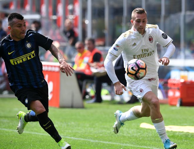 ミラノ ダービー採点 寸評 スソが長友に苦戦するも2ゴールに絡む サッカーダイジェストweb