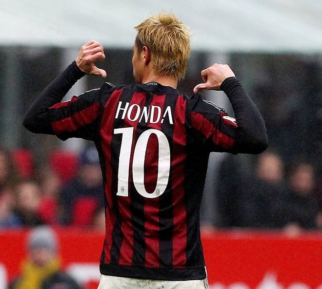 本田圭佑から ミランの背番号10 を継承するのは誰だ サッカーダイジェストweb