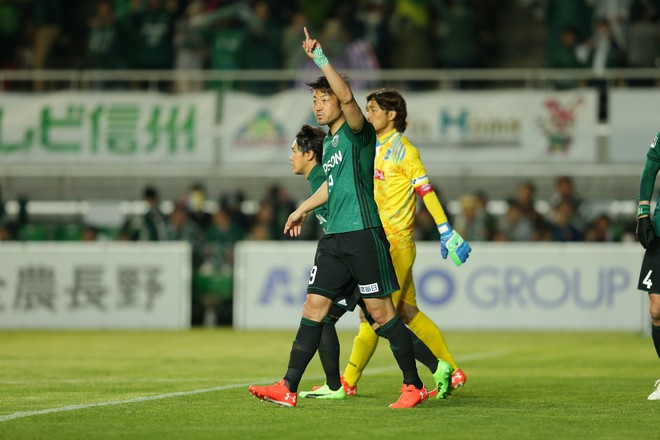 松本 ２得点の活躍にも慢心せず 高崎寛之がさらにゴールを量産するための条件は サッカーダイジェストweb