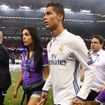 C ロナウドが 双子誕生 を報告 代理母かは非公表も ようやく子供たちに会える サッカーダイジェストweb