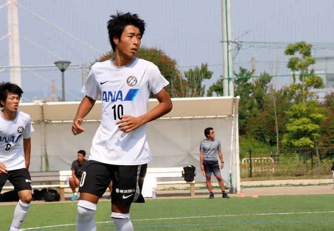 高校サッカー 脱 岩崎悠人 を掲げ 古都の強豪がスタイリッシュに変貌を遂げた サッカーダイジェストweb 高校サッカー 脱 岩崎悠人 を掲げ 古都の強豪がスタイリッシュに変貌を遂げた サッカーダイジェストweb