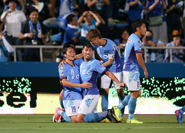 横浜fc１ ０岐阜 Photo ジョン チュングンの１発で横浜fcが連敗を４でストップ サッカーダイジェストweb