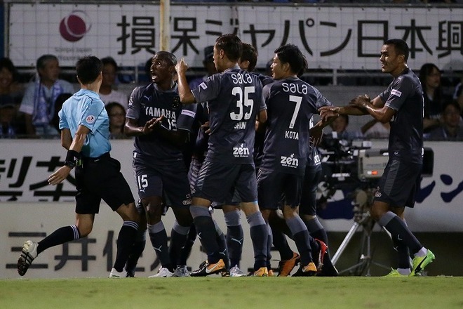 Jfaが神戸対磐田での エリア内の決定的なハンド を検証 上川副委員長は 映像で見ると明らかだった サッカーダイジェストweb Jfaが神戸対磐田での エリア内の決定的なハンド を検証 上川副委員長は 映像で見ると明らかだった サッカーダイジェストweb