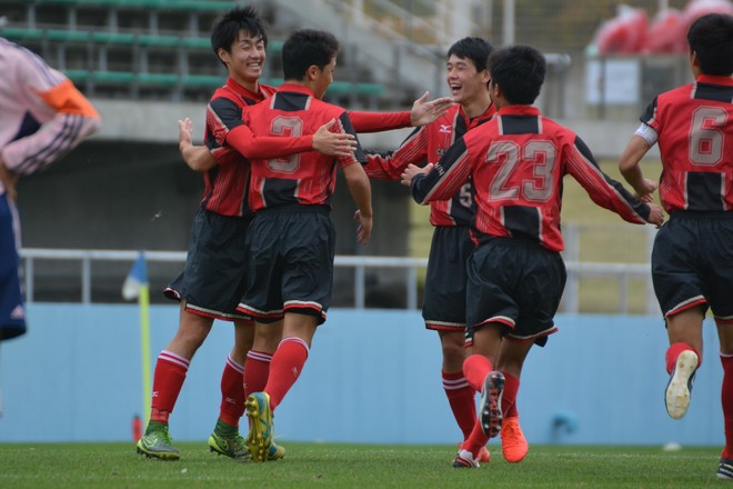 選手権予選 栃木決勝を制したのは矢板中央 ２年ぶり８度目の出場が決定 サッカーダイジェストweb