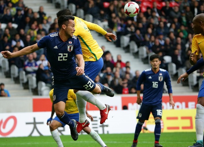 ブラジルが日本を軽くひとひねり と仏の老舗サッカー専門誌はバッサリ サッカーダイジェストweb ブラジルが日本を軽くひとひねり と仏の老舗サッカー専門誌はバッサリ サッカーダイジェストweb