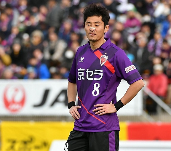 Jリーグ最新移籍動向 甲府が今季加入の元豪州代表mfとの契約を更新せず サッカーダイジェストweb Jリーグ最新移籍動向 甲府が今季加入の元豪州代表mfとの契約を更新せず サッカーダイジェストweb