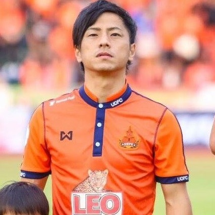 タイでkingと呼ばれる男 チャナティップも憧れた日本人選手の紆余曲折のサッカー人生 サッカーダイジェストweb タイでkingと呼ばれる男 チャナティップも憧れた日本人選手の紆余曲折のサッカー人生 サッカーダイジェストweb
