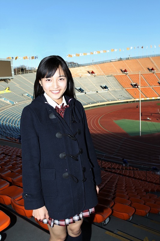 選手権photo 堀北 ガッキー 広瀬姉妹 初代から最新まで 歴代応援マネージャー を一挙公開 サッカーダイジェストweb