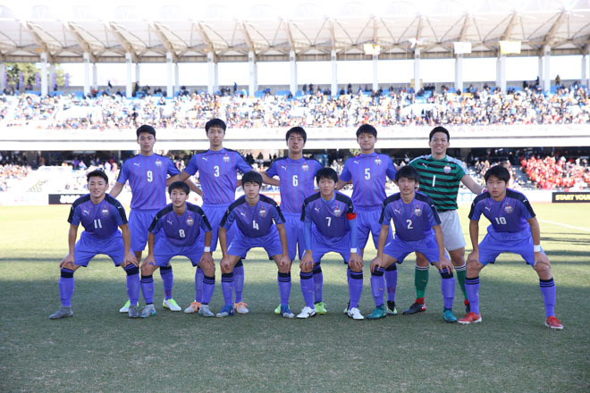 選手権photo 2回戦 富山一1 0東福岡 終了間際の決勝点で富山一が3回戦に進出 サッカーダイジェストweb 選手権photo 2回戦 富山一1 0東福岡 終了間際の決勝点で富山一が3回戦に進出 サッカーダイジェストweb