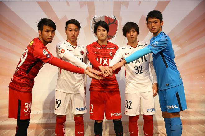 鹿島 新体制 挑戦者として 全冠制覇 へ 内田篤人は背番号２ そして新10番は サッカーダイジェストweb