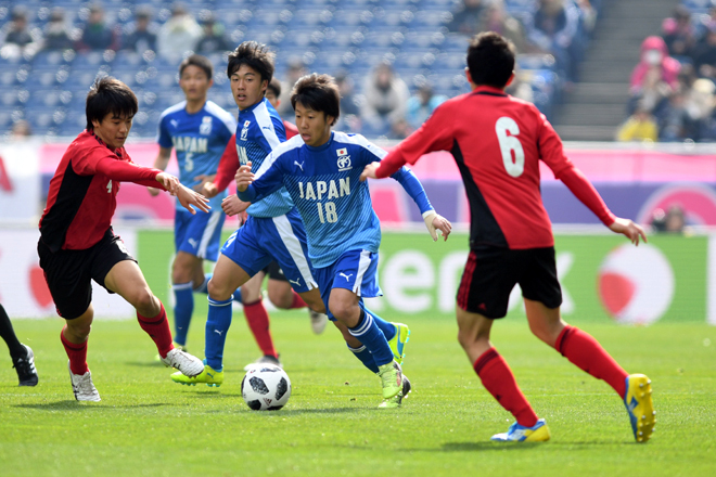 Next Generation Match U 18 Jリーグ選抜 1 2 日本高校サッカー選抜 前半に2点を奪取した高校選抜が勝利 サッカーダイジェストweb Next Generation Match U 18 Jリーグ選抜 1 2 日本高校サッカー選抜 前半に2点を奪取した高校選抜が勝利 サッカーダイジェストweb