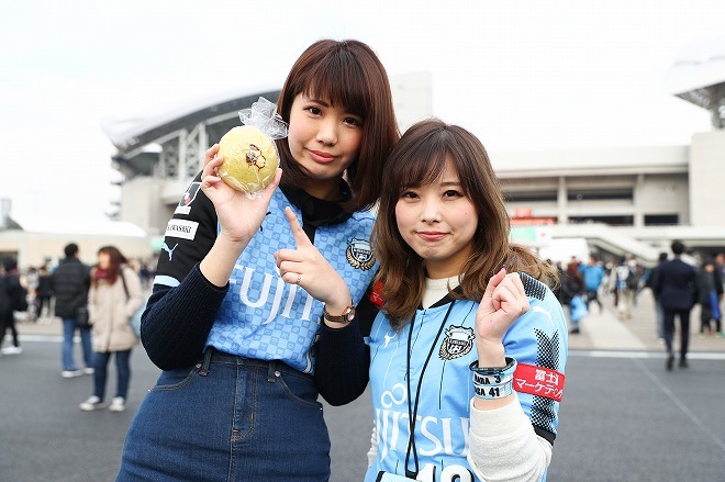 ゼロックス杯photo 川崎フロンターレ セレッソ大阪戦の美女サポーターたち サッカーダイジェストweb