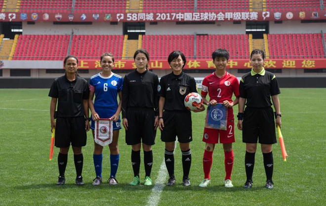 全国初 現役専門学校生の女子１級審判員が誕生 ｊａｐａｎサッカーカレッジ 在学中にライセンスを取得 サッカーダイジェストweb