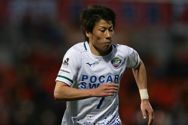 G大阪育ちのsbが決めた鮮烈弾にj2トップ評価 今節のdazn週間ベスト5ゴール が必見 サッカーダイジェストweb