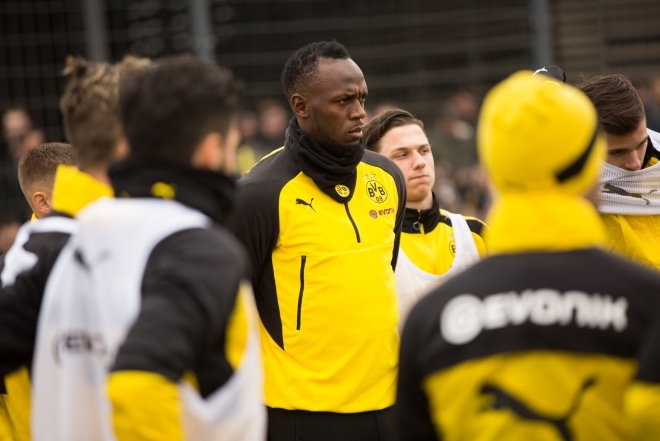 ウサイン ボルト ドルトムントのトレーニングセッションに参加 サッカーダイジェストweb