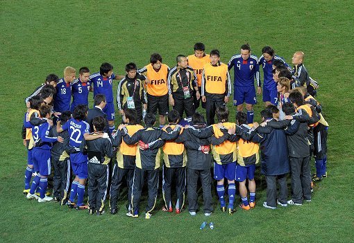 日本代表w杯の軌跡 最後まで貫かれた攻めの姿勢 10年南アフリカ大会 パラグアイ戦 サッカーダイジェストweb 日本代表w杯の軌跡 最後まで貫かれた攻めの姿勢 10年南アフリカ大会 パラグアイ戦 サッカーダイジェストweb