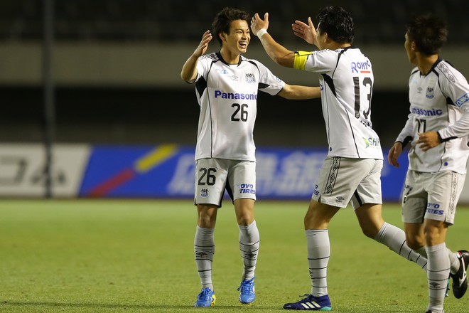 G大阪の若武者がクルピ監督の起用に応える一撃 ルヴァン杯で超絶ミドル弾を披露 サッカーダイジェストweb G大阪の若武者がクルピ監督の起用に応える一撃 ルヴァン杯で超絶ミドル弾を披露 サッカーダイジェストweb