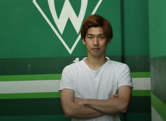 たけし城 サスケ ブレーメン公式が 新加入 大迫勇也に抱腹絶倒の質問攻め サッカーダイジェストweb たけし城 サスケ ブレーメン公式が 新加入 大迫勇也に抱腹絶倒の質問攻め サッカーダイジェストweb