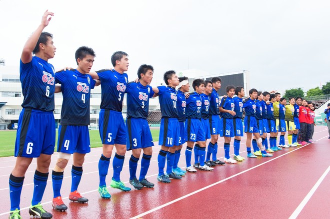 総体 U 18代表2名を擁する大津が面白い 3年ぶりの全国は 4本の矢 で頂点を掴み取る サッカーダイジェストweb 総体 U 18代表2名を擁する大津が面白い 3年ぶりの全国は 4本の矢 で頂点を掴み取る サッカーダイジェストweb
