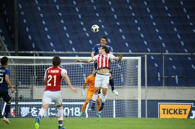 日本代表photo 日本4 2パラグアイ 乾が2ゴール 西野ジャパンが W杯本大会前ラストマッチを勝利で終える サッカーダイジェストweb 日本代表photo 日本4 2パラグアイ 乾が2ゴール 西野ジャパンが W杯本大会前ラストマッチを勝利で終える サッカーダイジェストweb