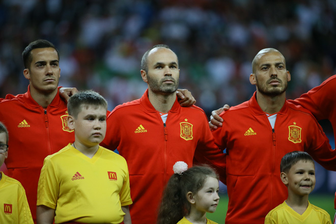 ロシアw杯photo 圧倒的な存在感 イニエスタの異次元のプレーを見よ サッカーダイジェストweb