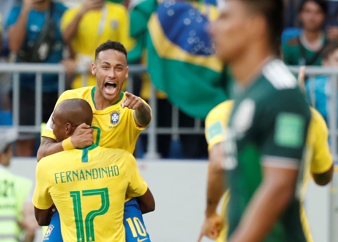 ネイマールはなぜ 過剰演技 を繰り返すのか 英メディアがデータとともに分析 ロシアw杯 サッカーダイジェストweb ネイマールはなぜ 過剰演技 を繰り返すのか 英メディアがデータとともに分析 ロシアw杯 サッカーダイジェストweb