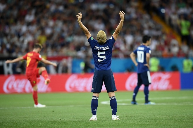 おっさんおっさん言われて 長友佑都が帰国直前に異例の嘆願ツイート ロシアw杯 サッカーダイジェストweb おっさんおっさん言われて 長友佑都が帰国直前に異例の嘆願ツイート ロシアw杯 サッカーダイジェストweb