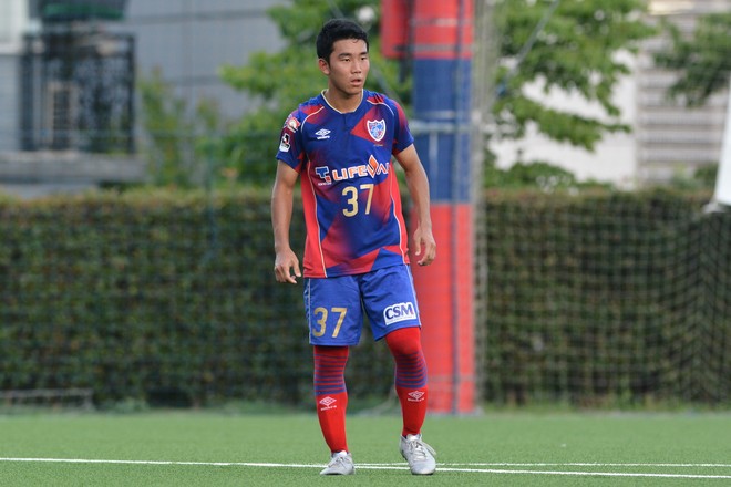 久保建英の背中を追う異質のドリブラー Fc東京uー18期待の1年生が面白い サッカーダイジェストweb 久保建英の背中を追う異質のドリブラー Fc東京uー18期待の1年生が面白い サッカーダイジェストweb