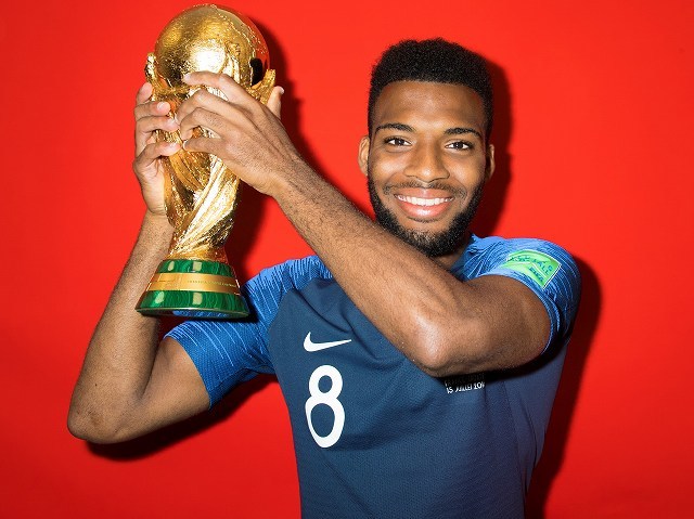世界王者フランスの栄光のメンバーたち 戦士を支えた人々 サッカーダイジェストweb 世界王者フランスの栄光のメンバーたち 戦士を支えた人々 サッカーダイジェストweb