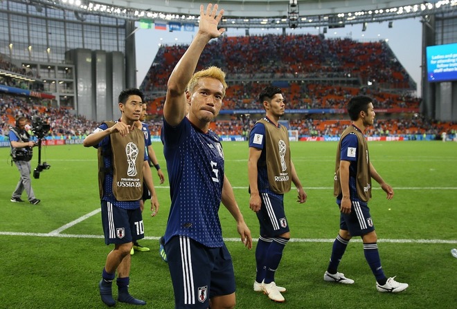 最高のツーショット 伸び代ですね 長友佑都が自主トレで オカちゃん と豪華コラボ サッカーダイジェストweb 最高のツーショット 伸び代ですね 長友佑都が自主トレで オカちゃん と豪華コラボ サッカーダイジェストweb
