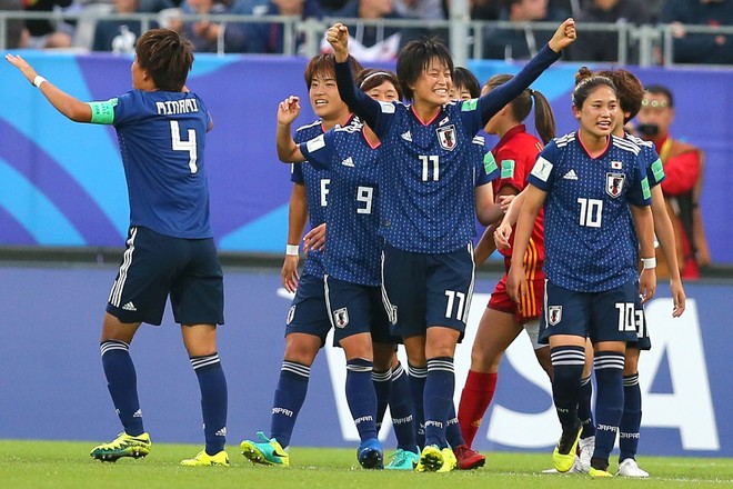 ヤングなでしこ半端ないって とんでもない快挙 日本女子サッカーの偉業をサポーターも祝福 サッカーダイジェストweb ヤングなでしこ半端ないって とんでもない快挙 日本女子サッカーの偉業をサポーターも祝福 サッカーダイジェストweb