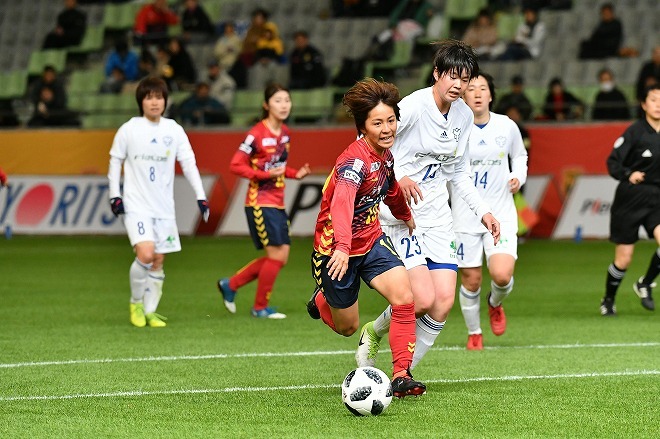 やればやるほど恐ろしい ベレーザの長谷川唯がinacのライバル岩渕真奈を語る サッカーダイジェストweb やればやるほど恐ろしい ベレーザの長谷川唯がinacのライバル岩渕真奈を語る サッカーダイジェストweb